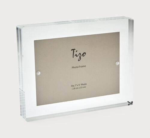Lucite Frame 6" x 4"