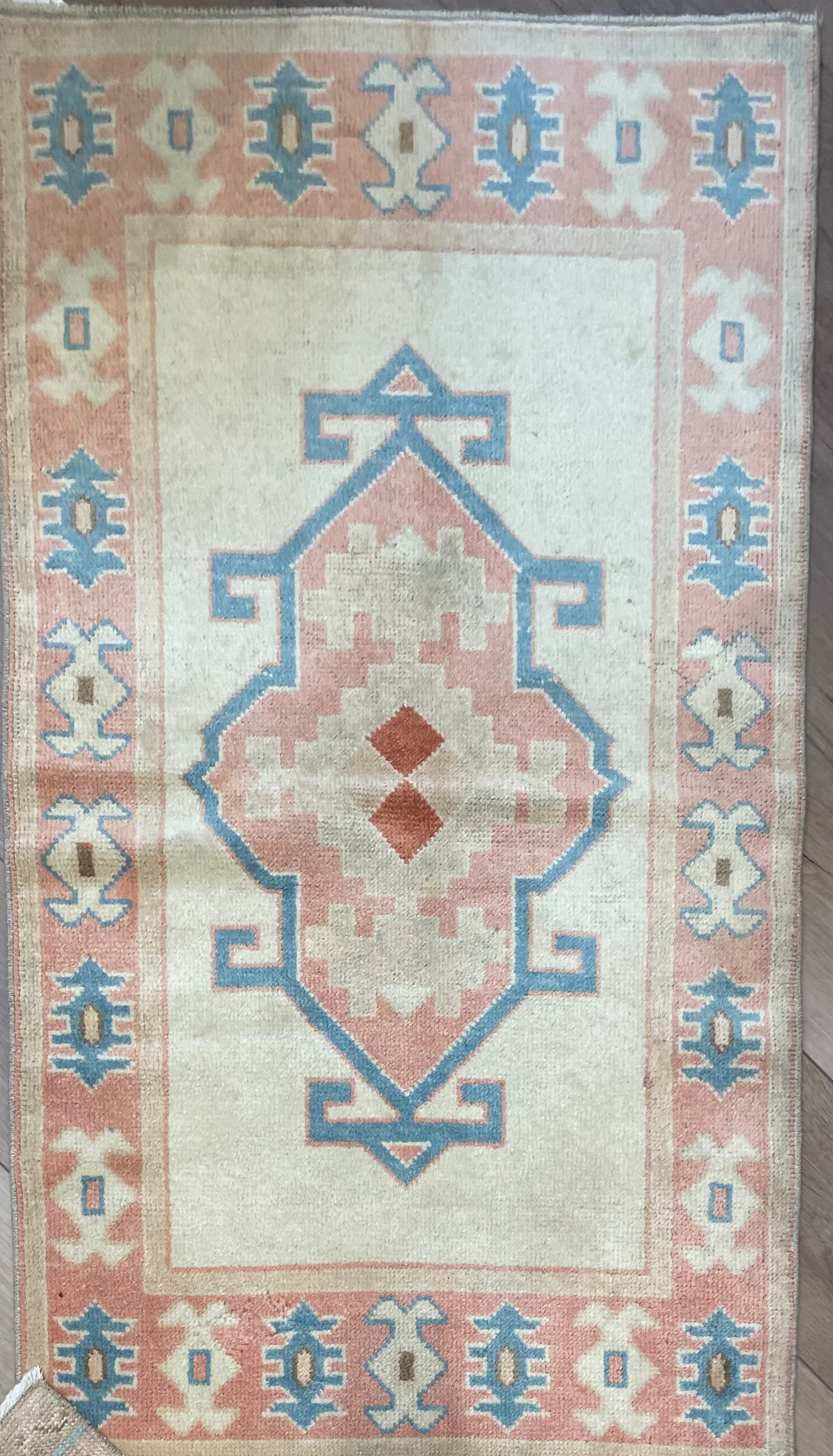 Vintage Rug pink and blue