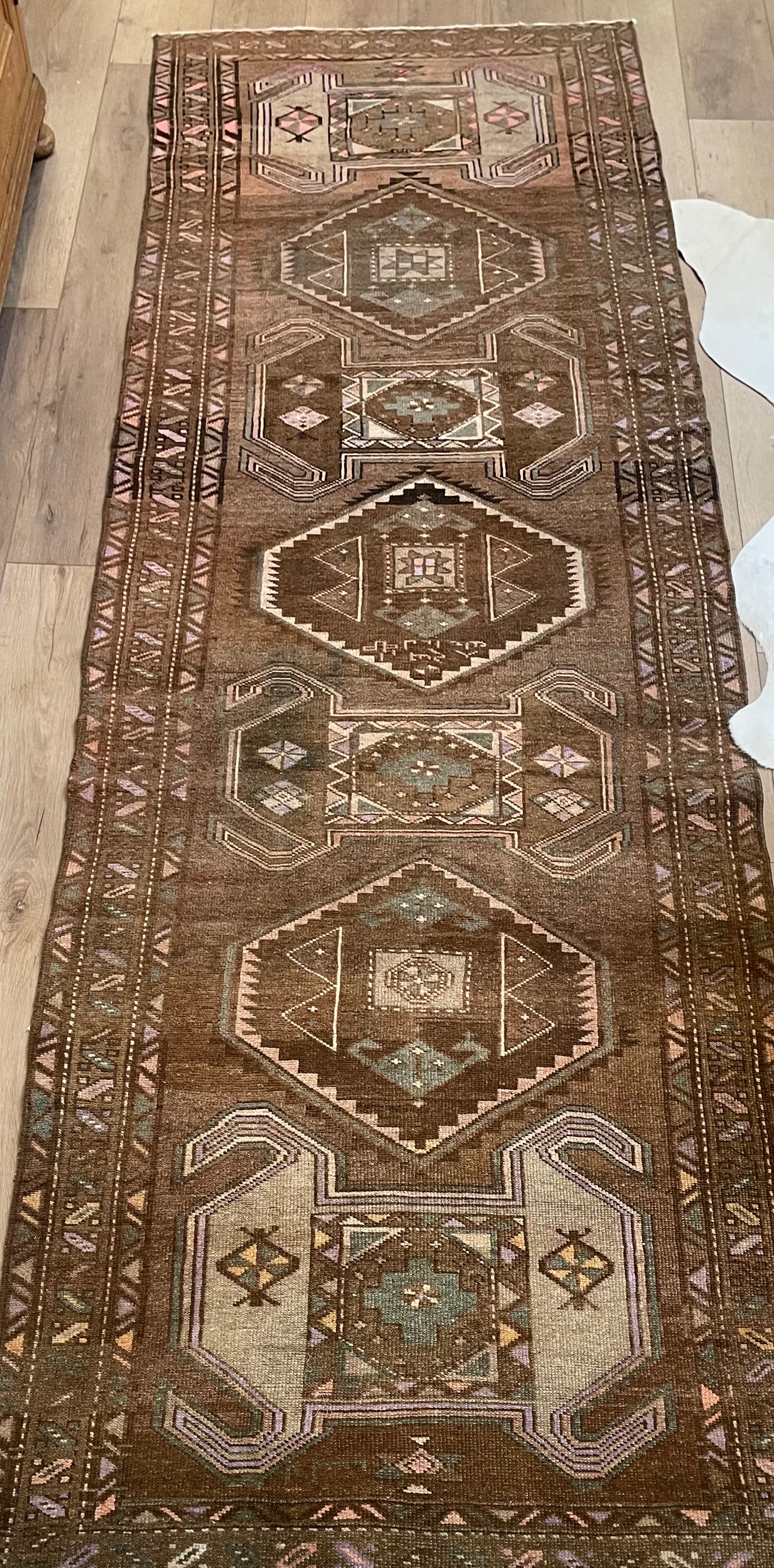 Vintage Runner Brown