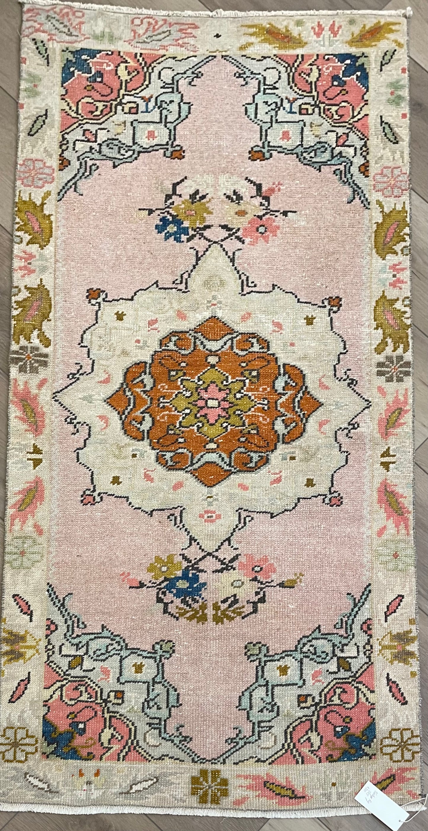 Vintage Rug Pink Mandala