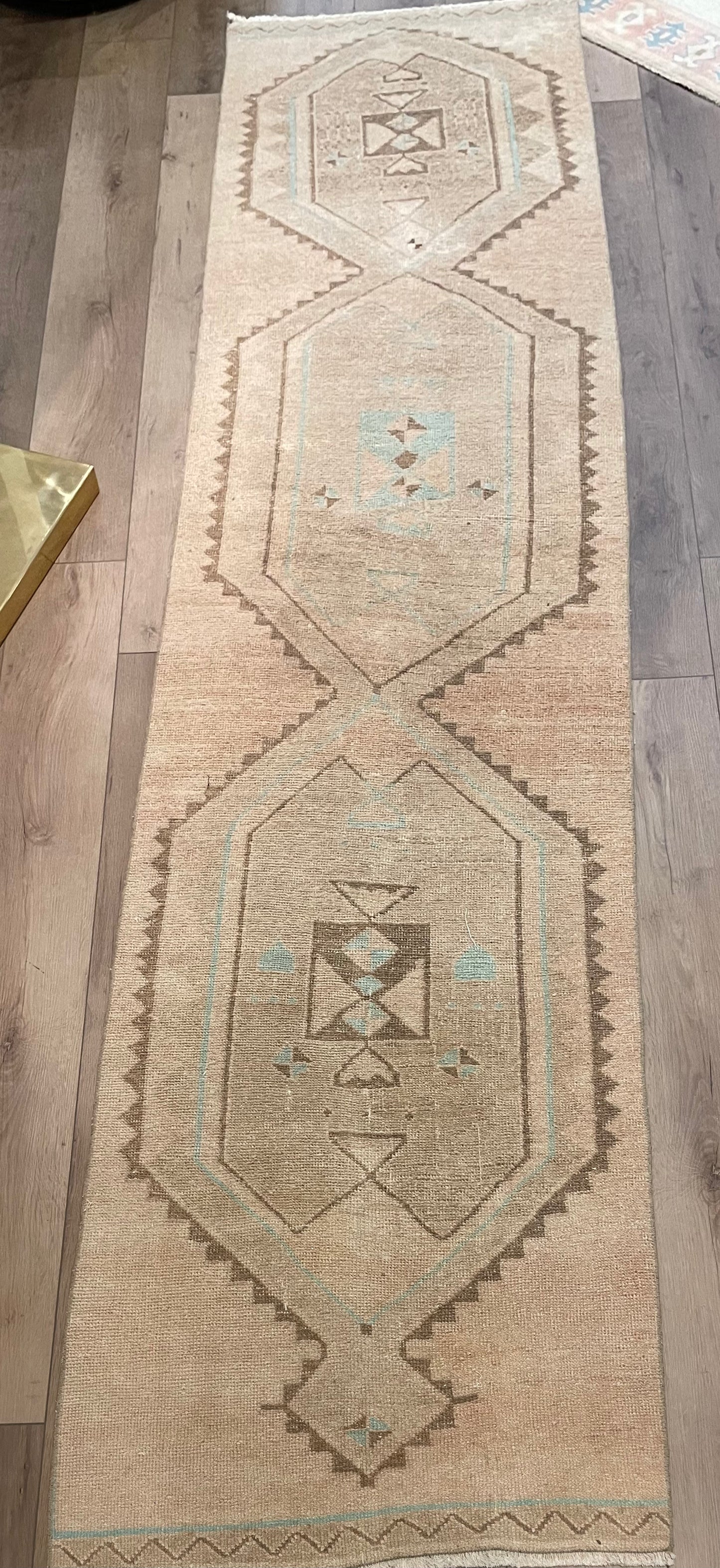 Vintage Runner faded pink