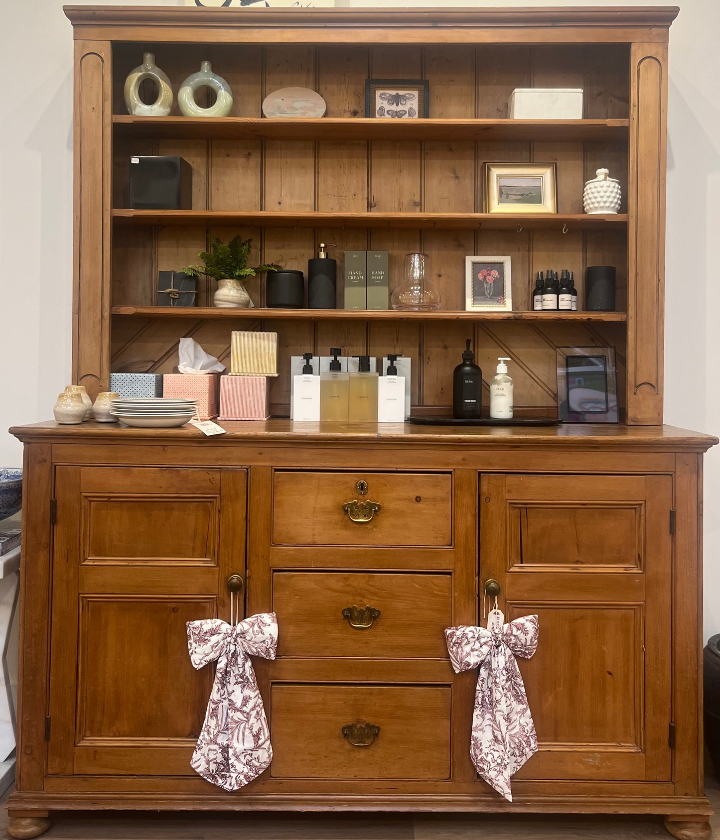 The Parson's Nose Antiques