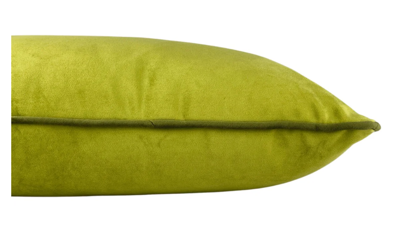 Piper 24" x 24" Pillow